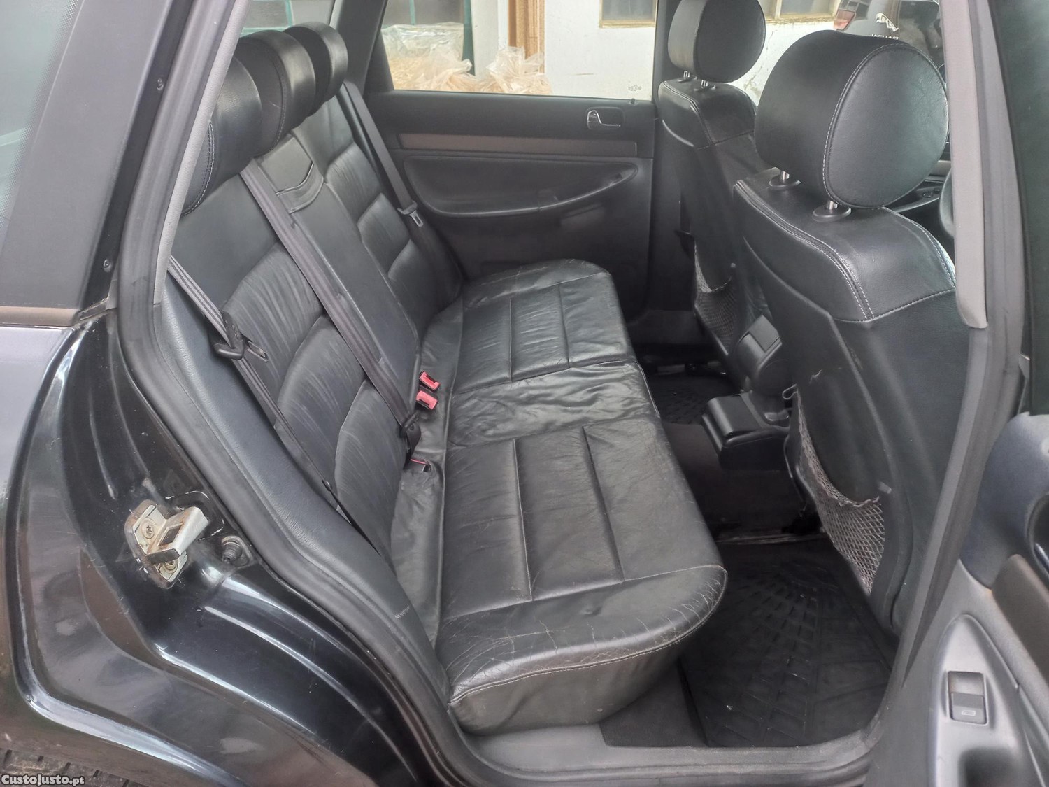 Audi A4 1.9 TDi Avant — fotografia 2