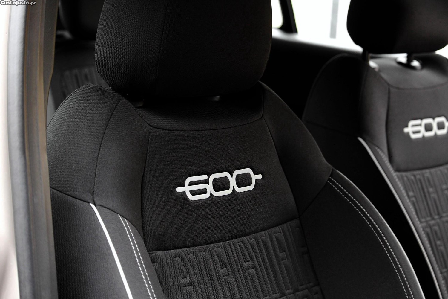 Fiat 600 1.2 Hybrid La Prima — fotografia 18