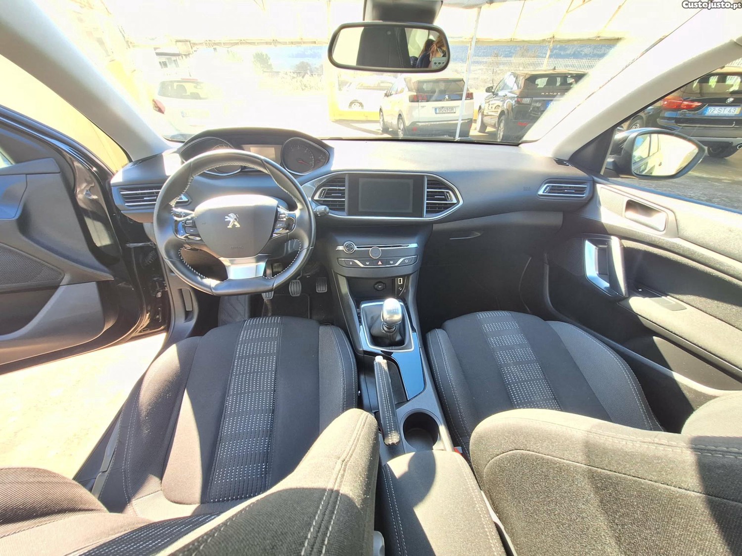 Peugeot 308 SW 1.6 E-HDI Allure - 16 foto 5