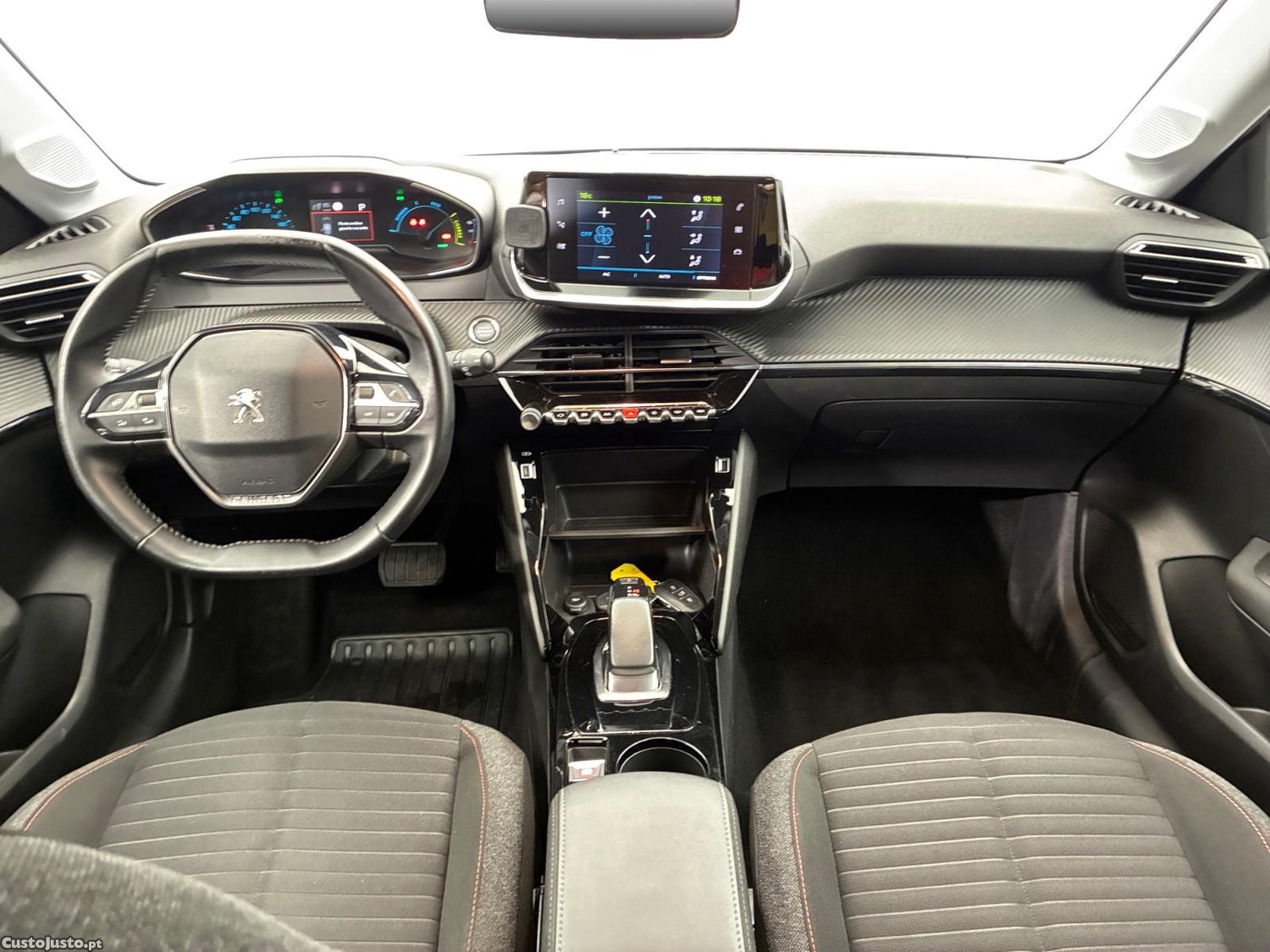 Peugeot 208 50 kWh Active - 20 — photo 4