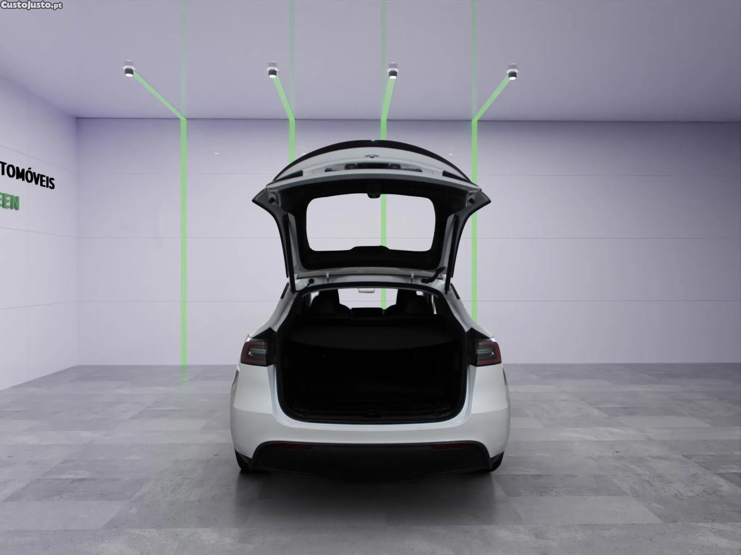 Tesla Model Y Standard - 23 foto 5