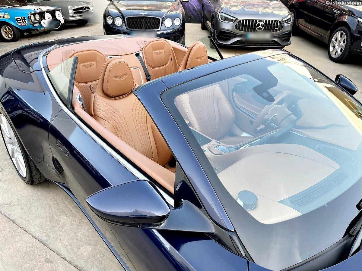 Aston Martin Volante DB11 — fotografia 14