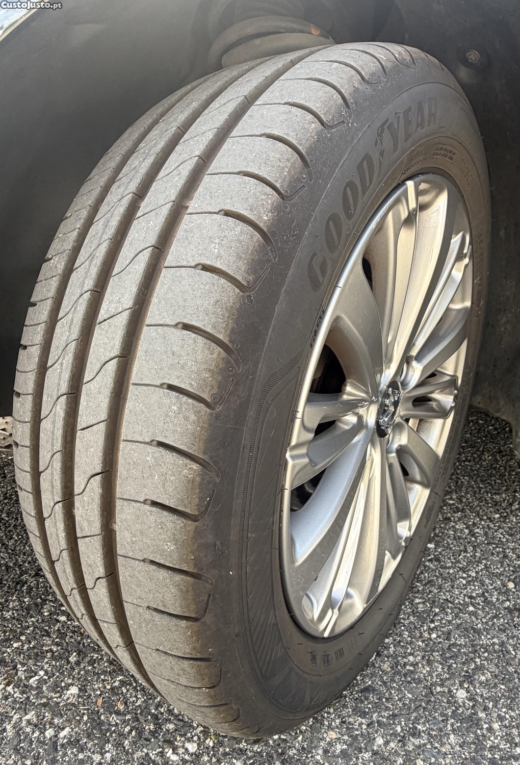 Peugeot 208 1.5Hdi allure — photo 3