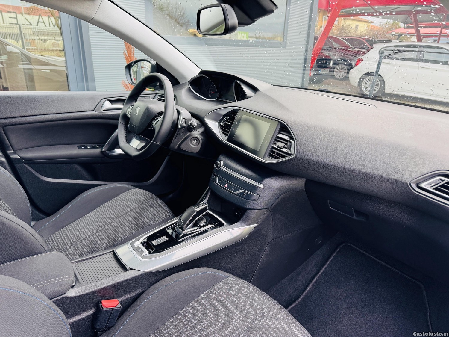 Peugeot 308 SW 1.5 BlueHDi Style J17 EAT8 — fotografia 3