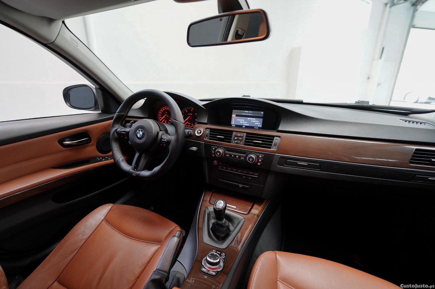 BMW 318 d E91 — fotografia 8