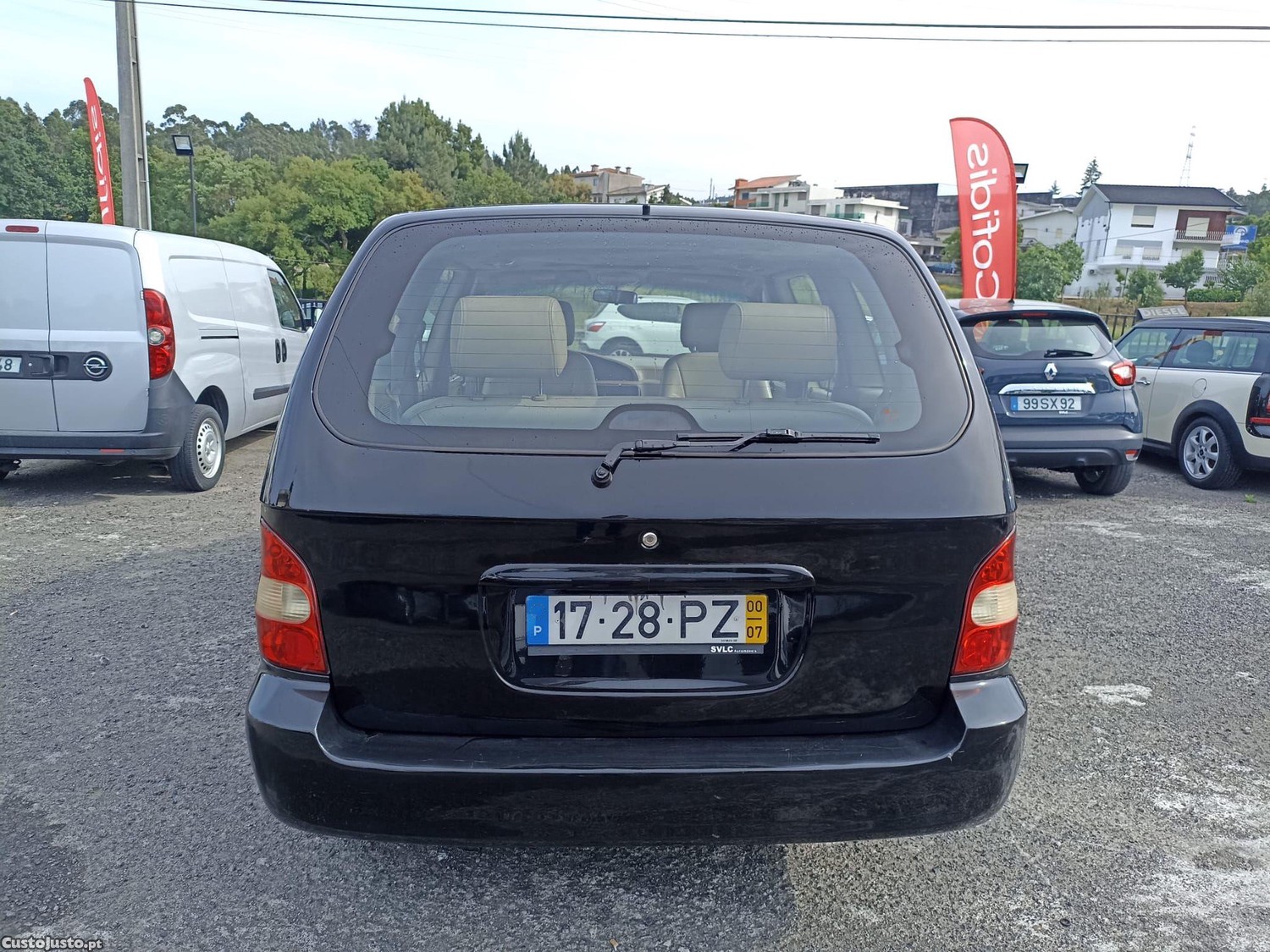 Kia Carnival 2.9 CRDI 7 Lug — fotografia 21