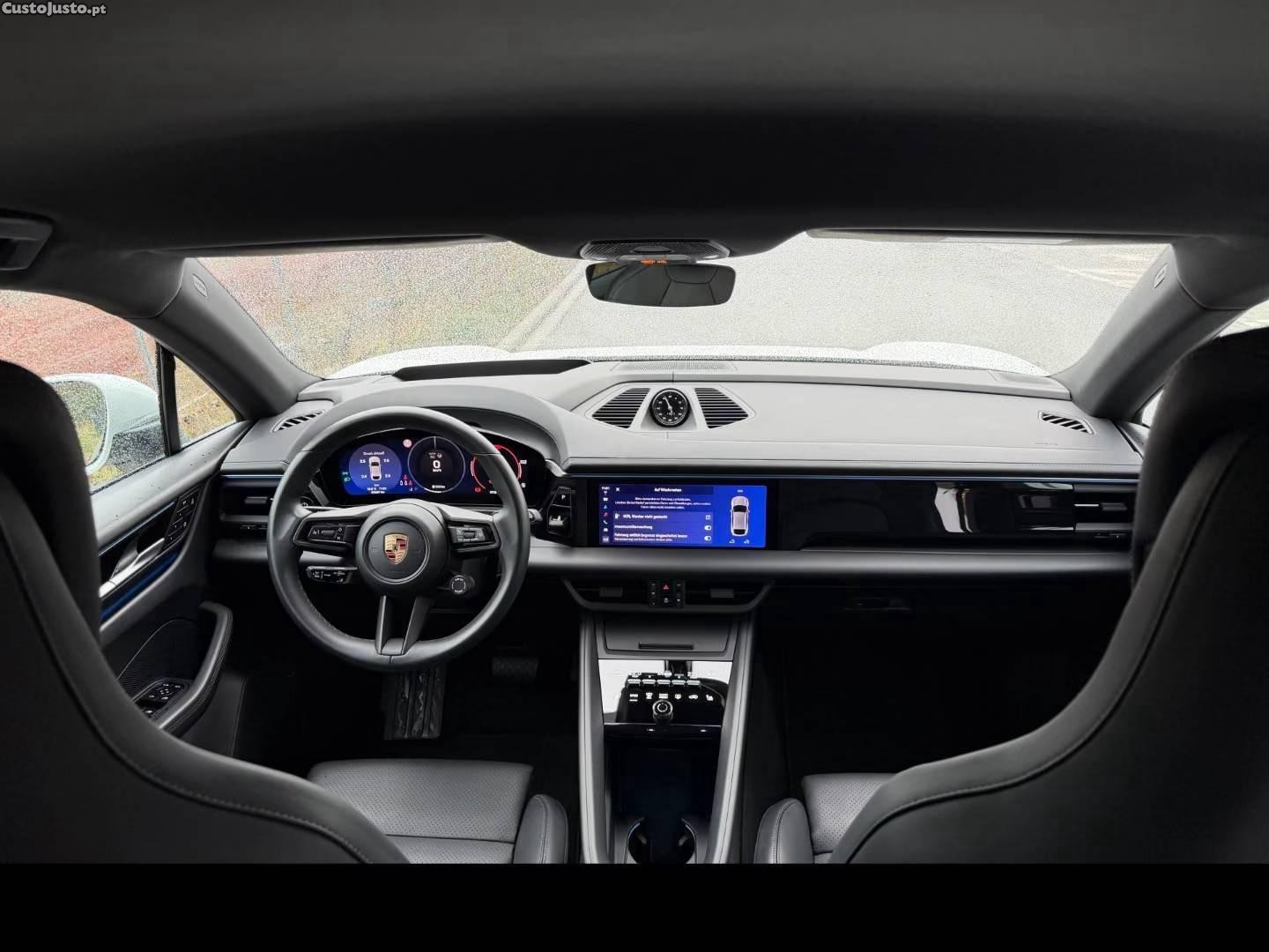 Porsche Macan Standard — fotografia 17