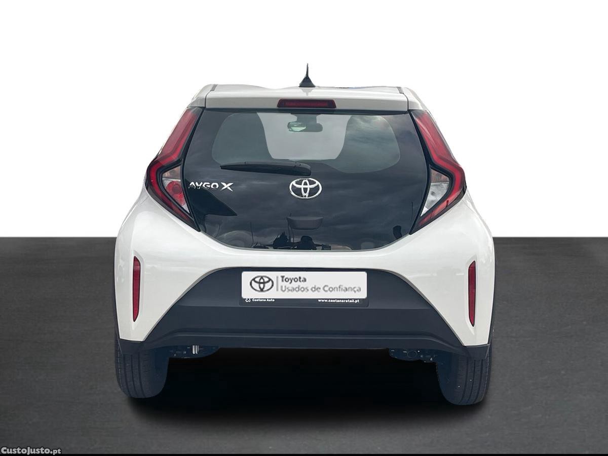 Toyota Aygo X 1.0 Play — fotografia 11