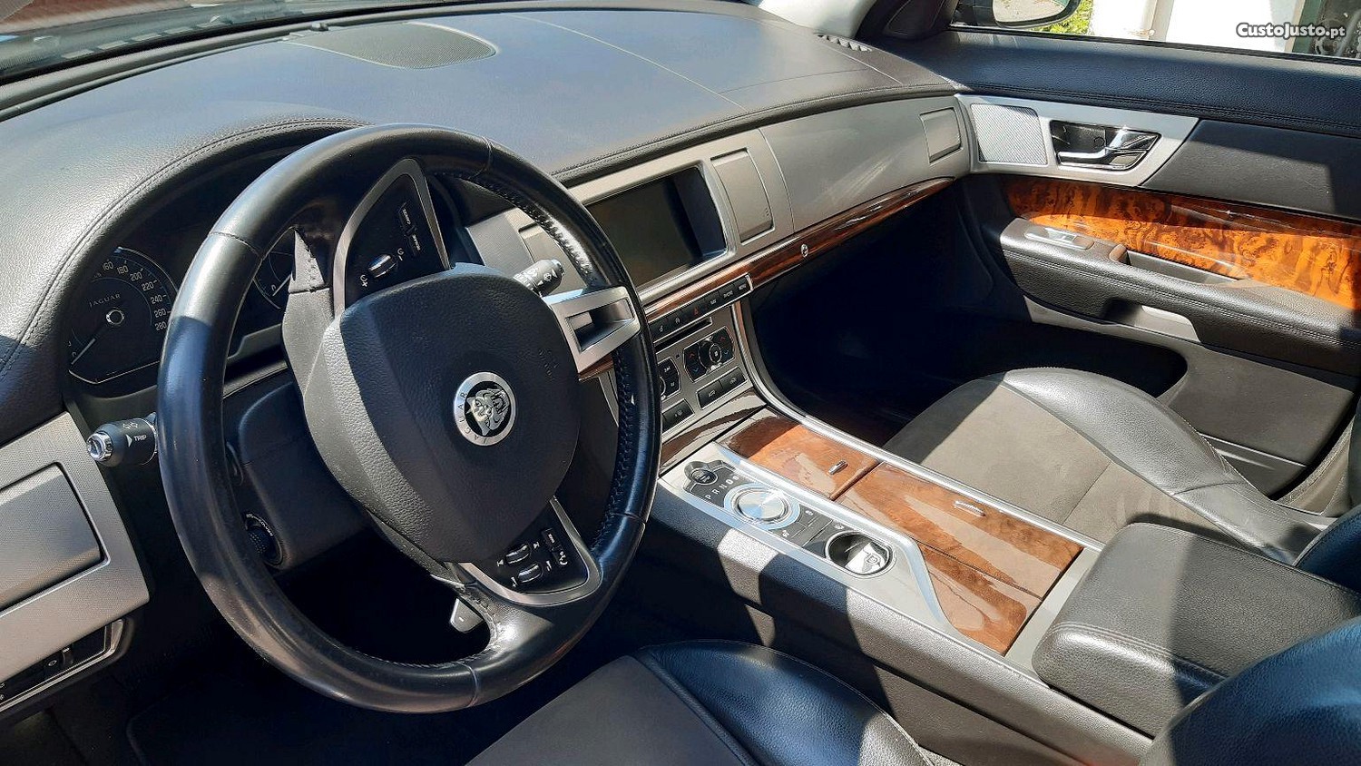 Jaguar XF 2.2cc 200cv - 12 — photo 4