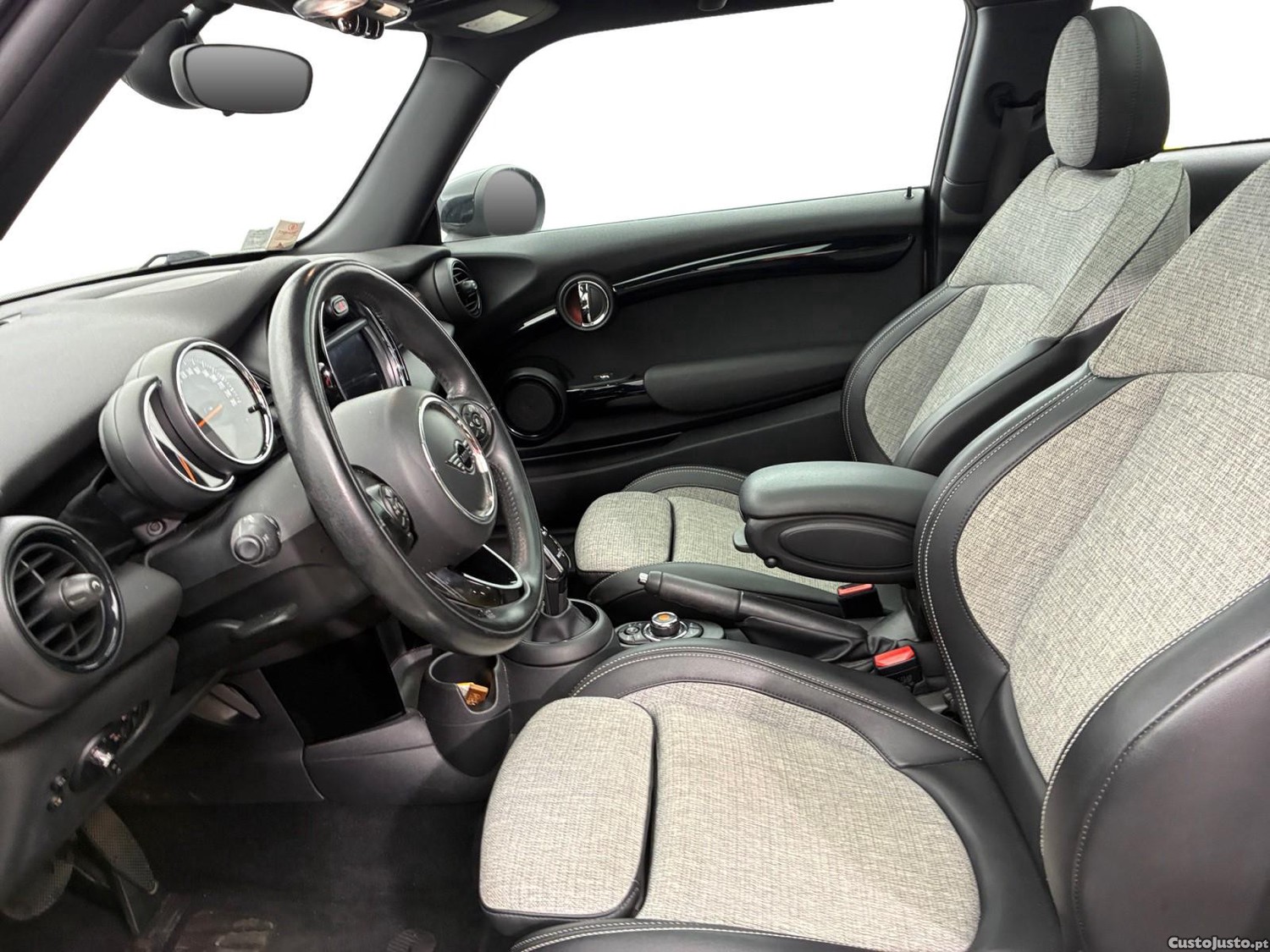 MINI Cooper GreenWich Edition - 20 — photo 3