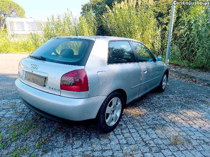 Audi A3 1.9 TDI SPORT 110CV - 99 foto 4