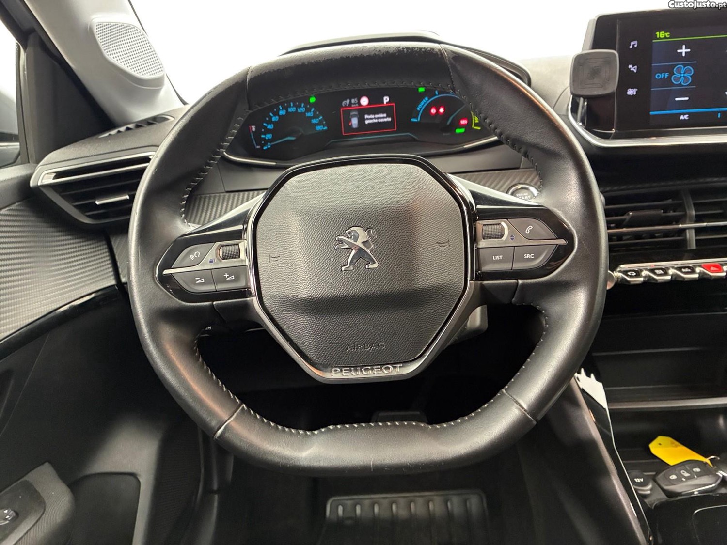 Peugeot 208 50 kWh Active - 20 — photo 5