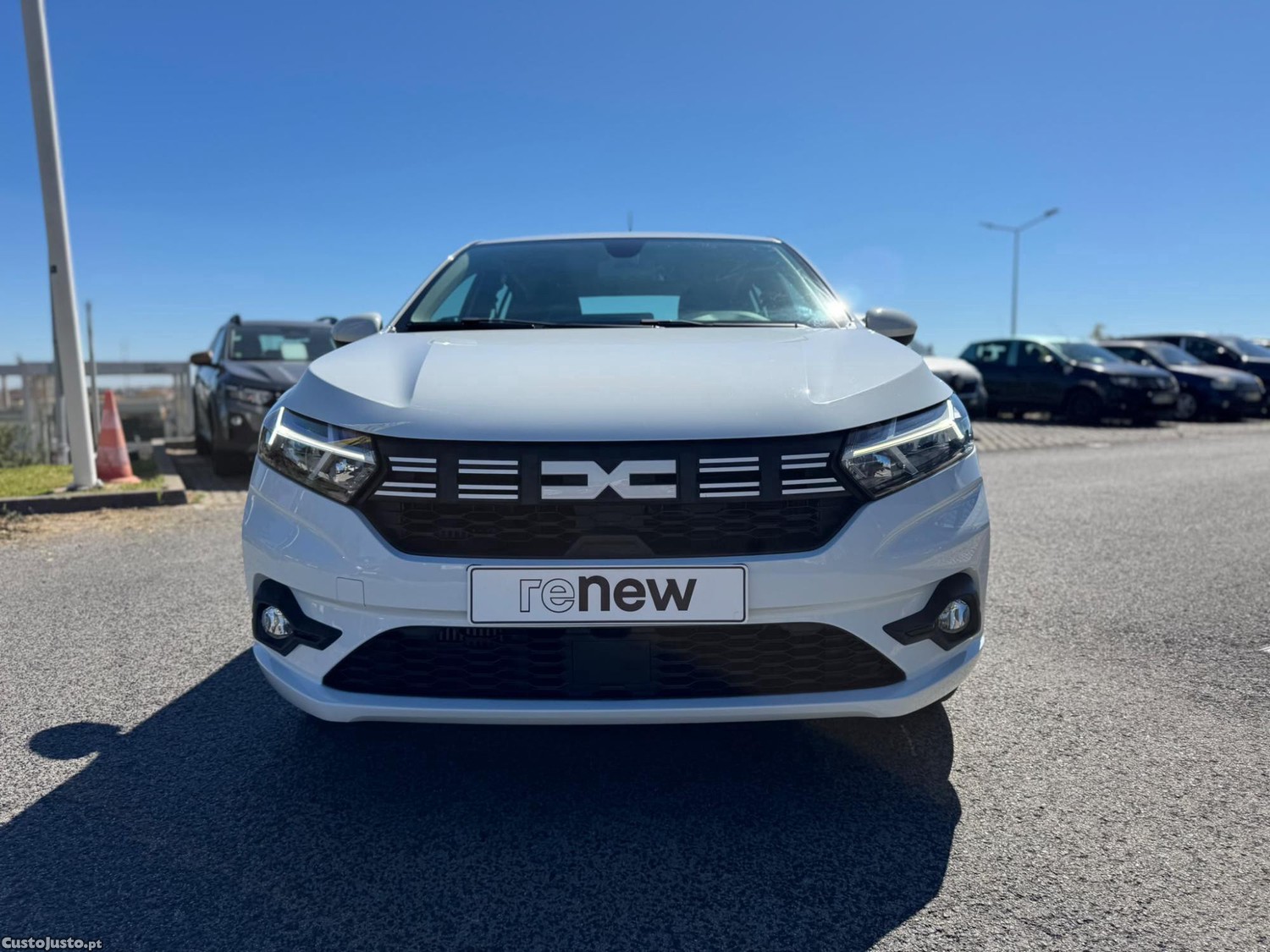 Dacia Sandero 1.0 TCe Expression CVT - 23 — photo 2