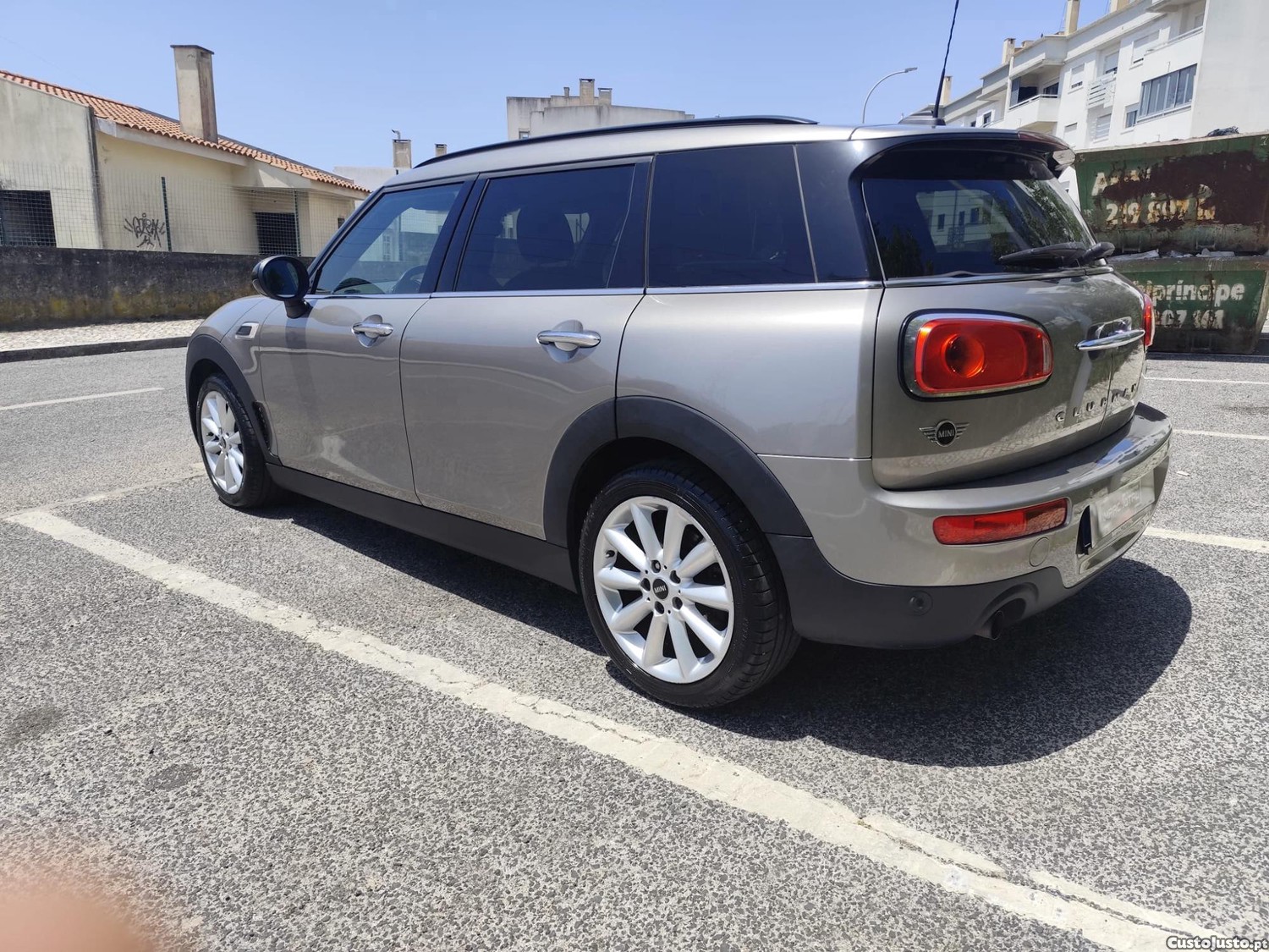 MINI One Clubman Cooper 1.5 102Cvs - 18 — photo 2