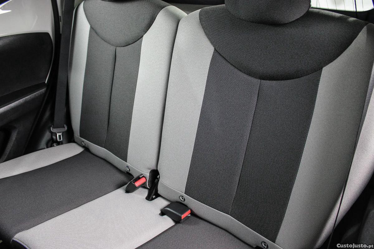 Toyota Aygo 1.0 X-Play+AC+X-Touch — fotografia 17