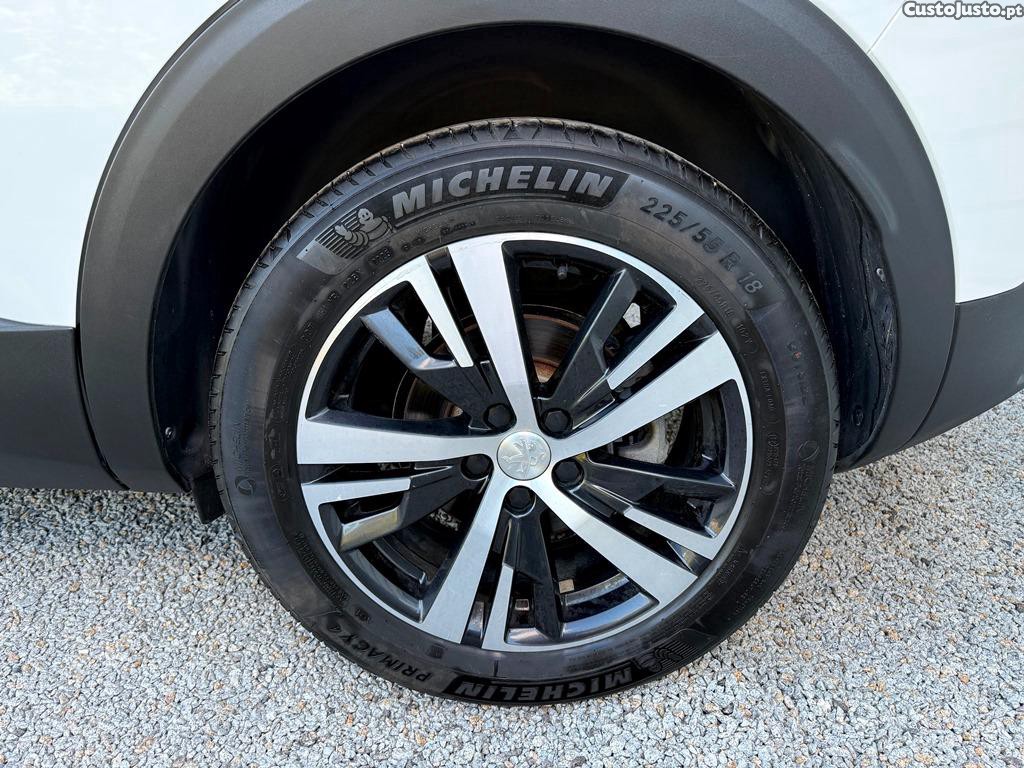 Peugeot 3008 1.2Vti 130cv Allure C/Iva 10/2019 - 19 — photo 5