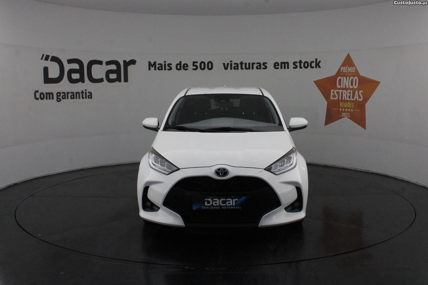 Toyota Yaris 1.5 HSD EXCLUSIVE (AUTO) — photo 2