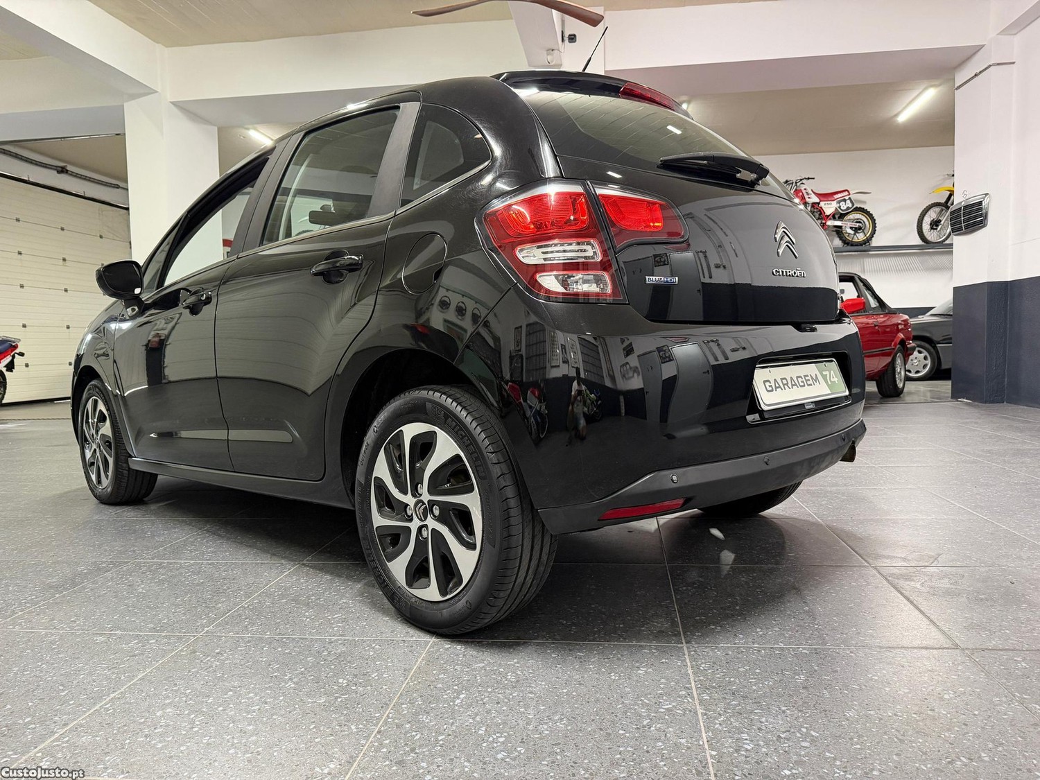 Citroën C3 1.6 BlueHDi Exclusive — fotografia 3