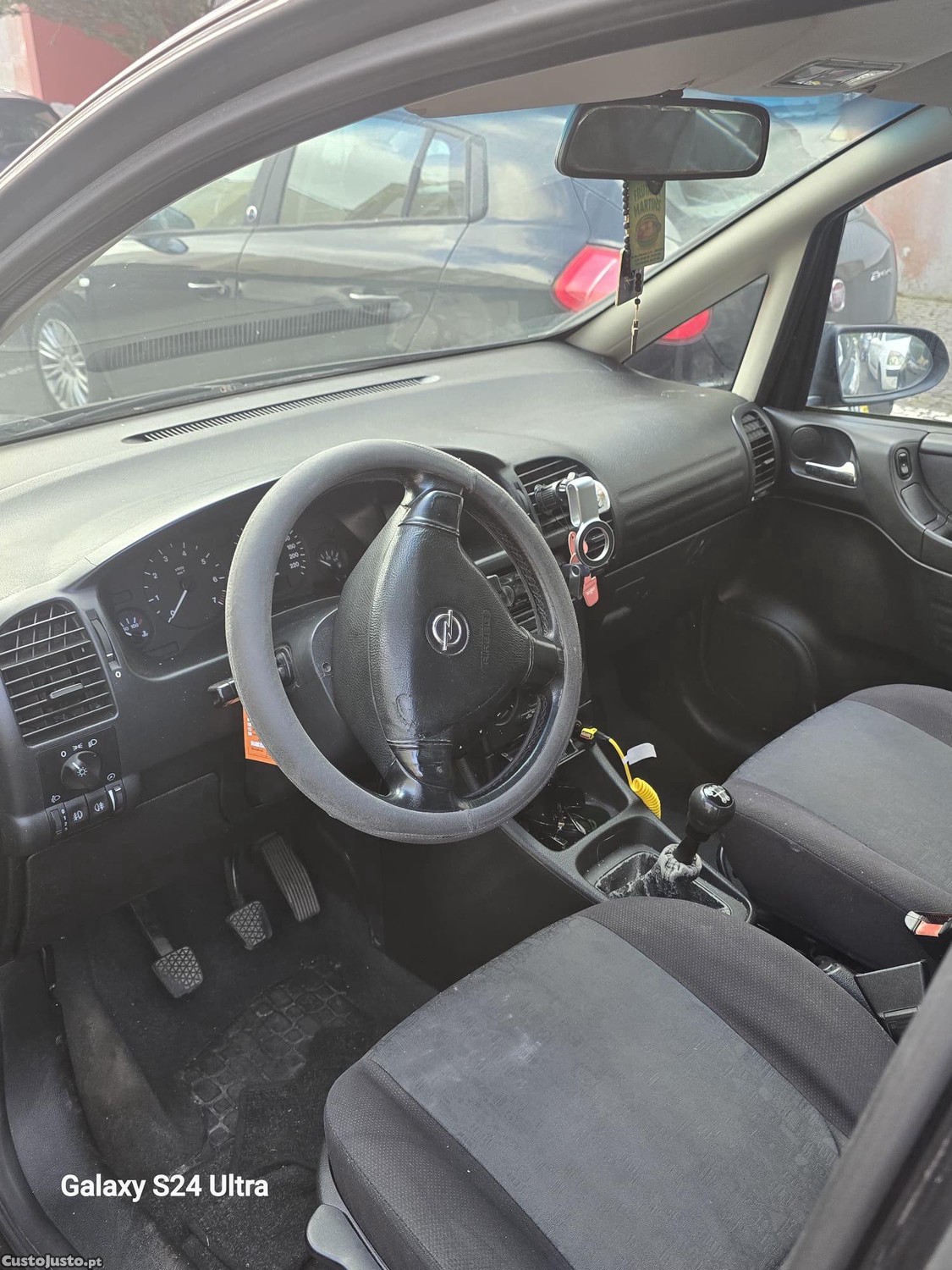 Opel Zafira Elegante - 00 foto 5