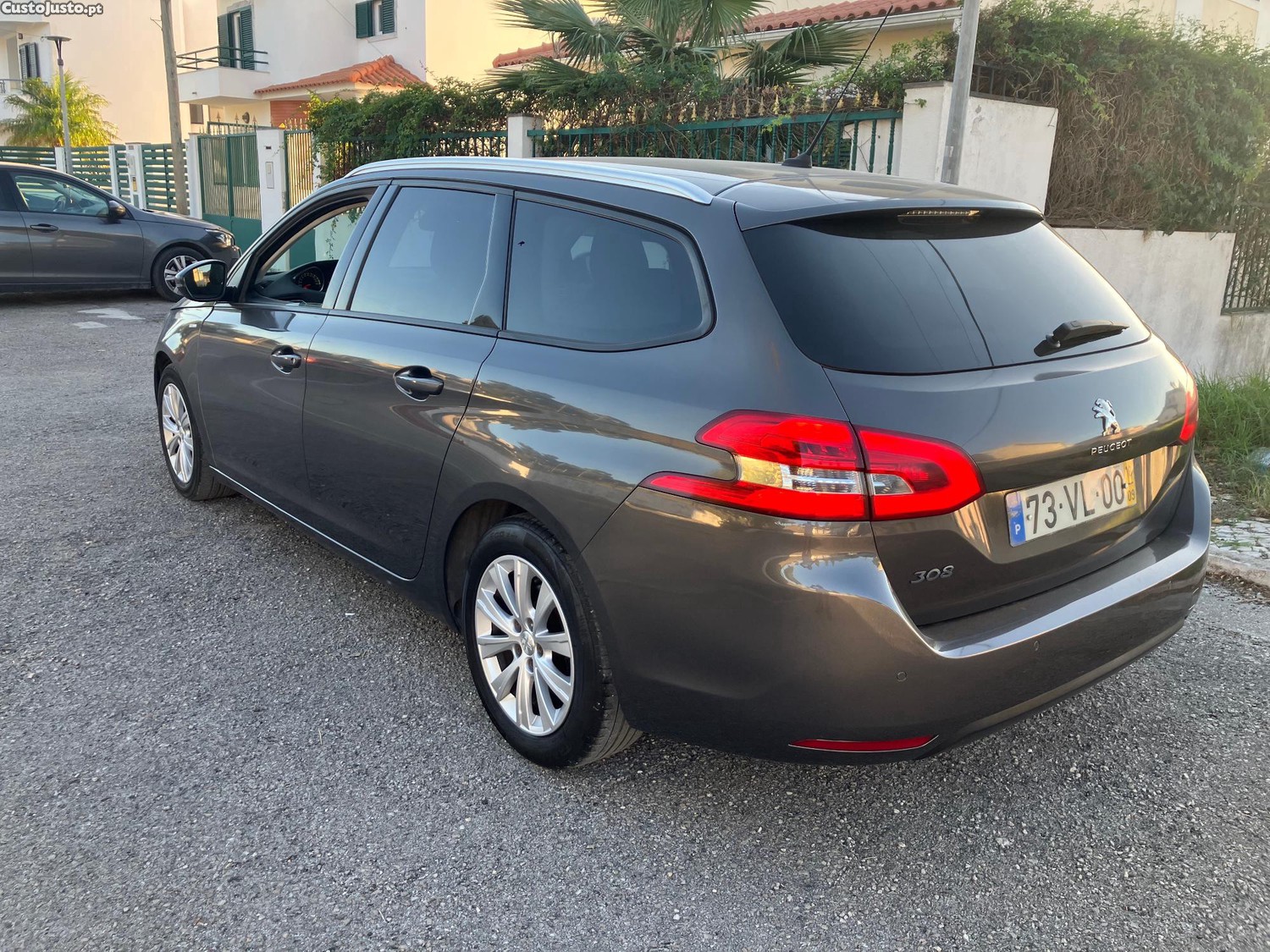 Peugeot 308 SW Style 1.5 HDi — photo 2