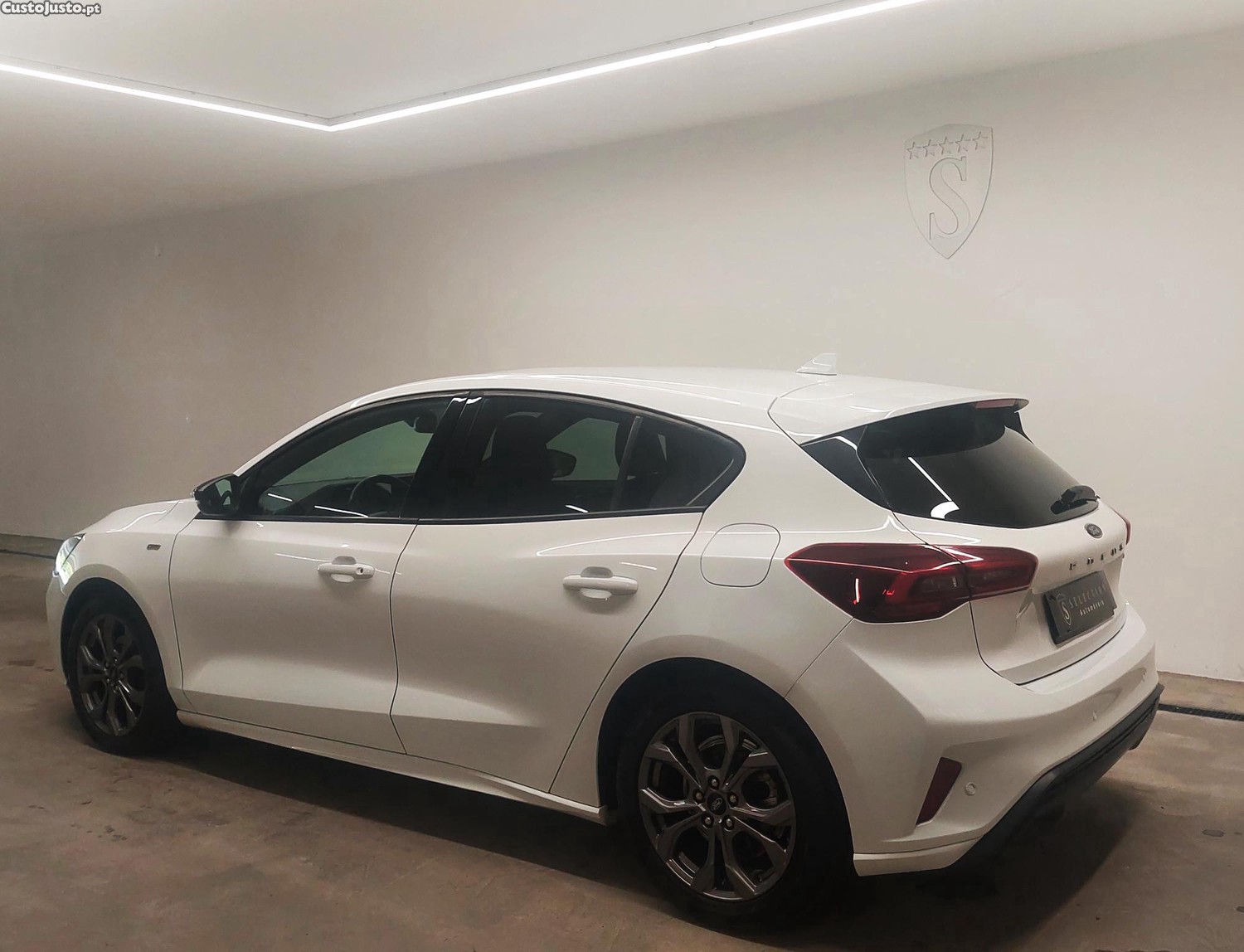 Ford Focus 1.0 ECOBOOST MHEV ST LINE - 22 — photo 3