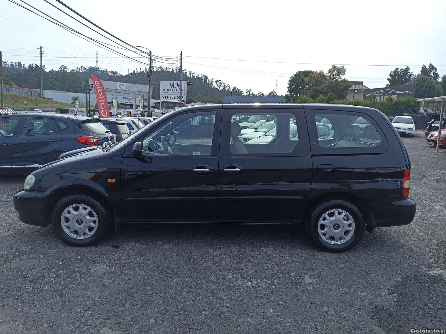 Kia Carnival 2.9 CRDI 7 Lug — fotografia 19