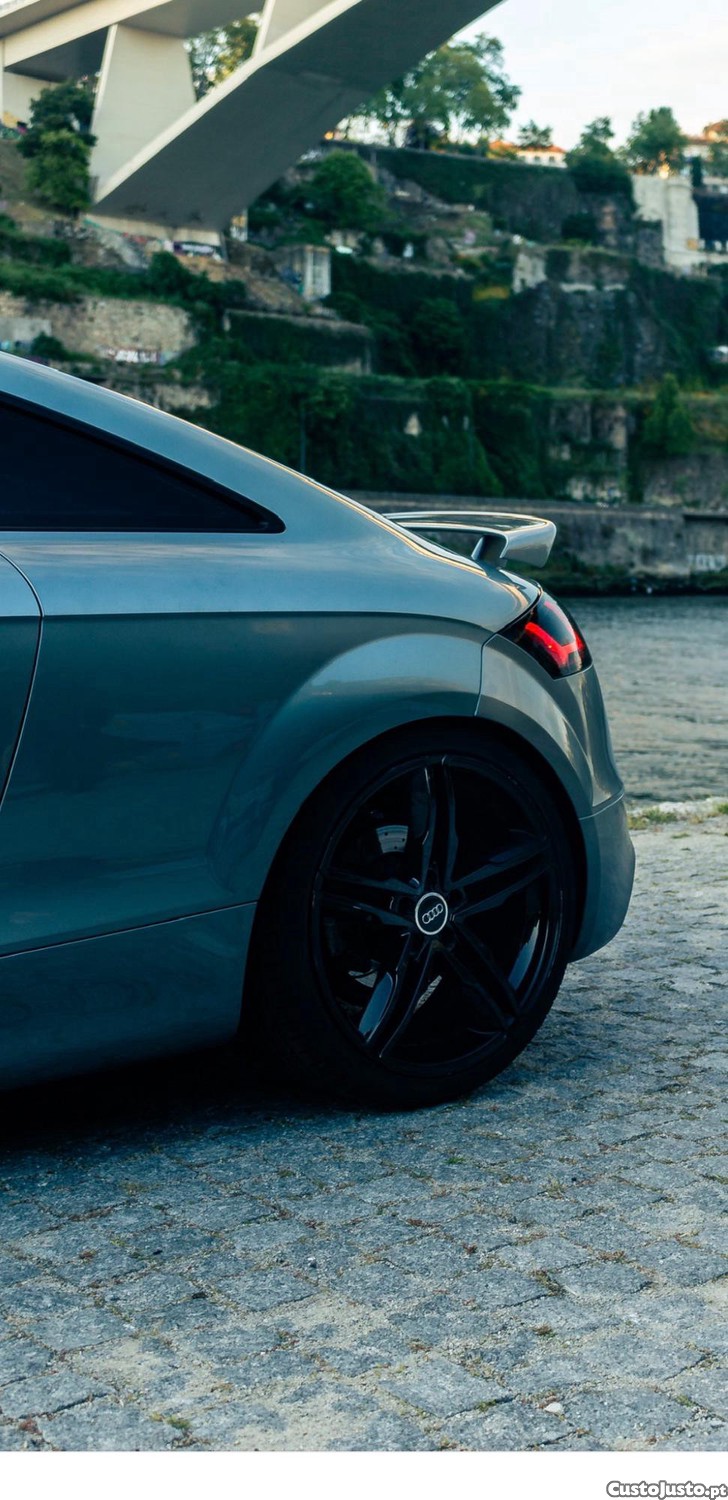 Audi TT 2.0 tfsi - 06 — photo 4