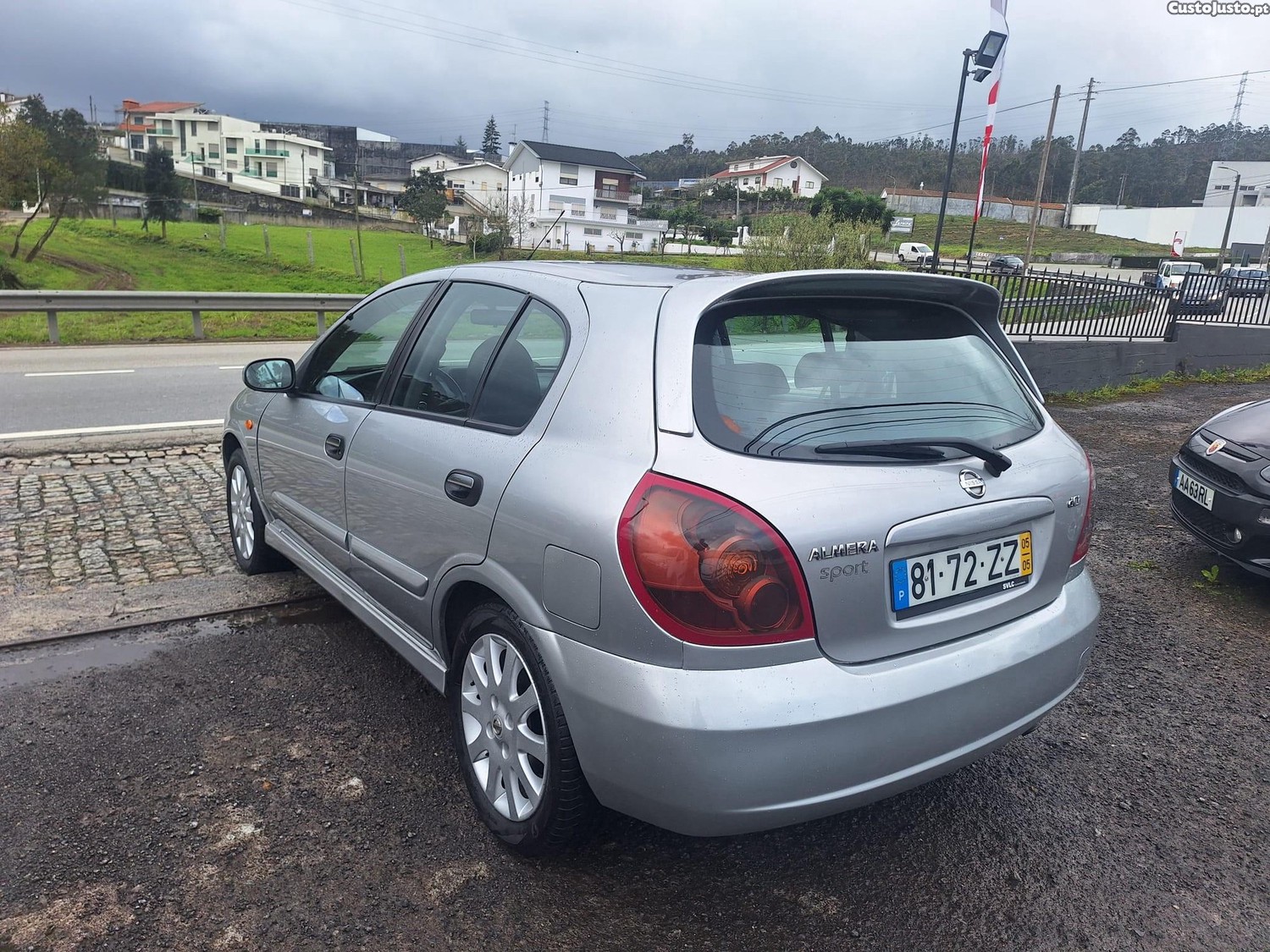 Nissan Almera 1.5 dCi Sport - 05 foto 5