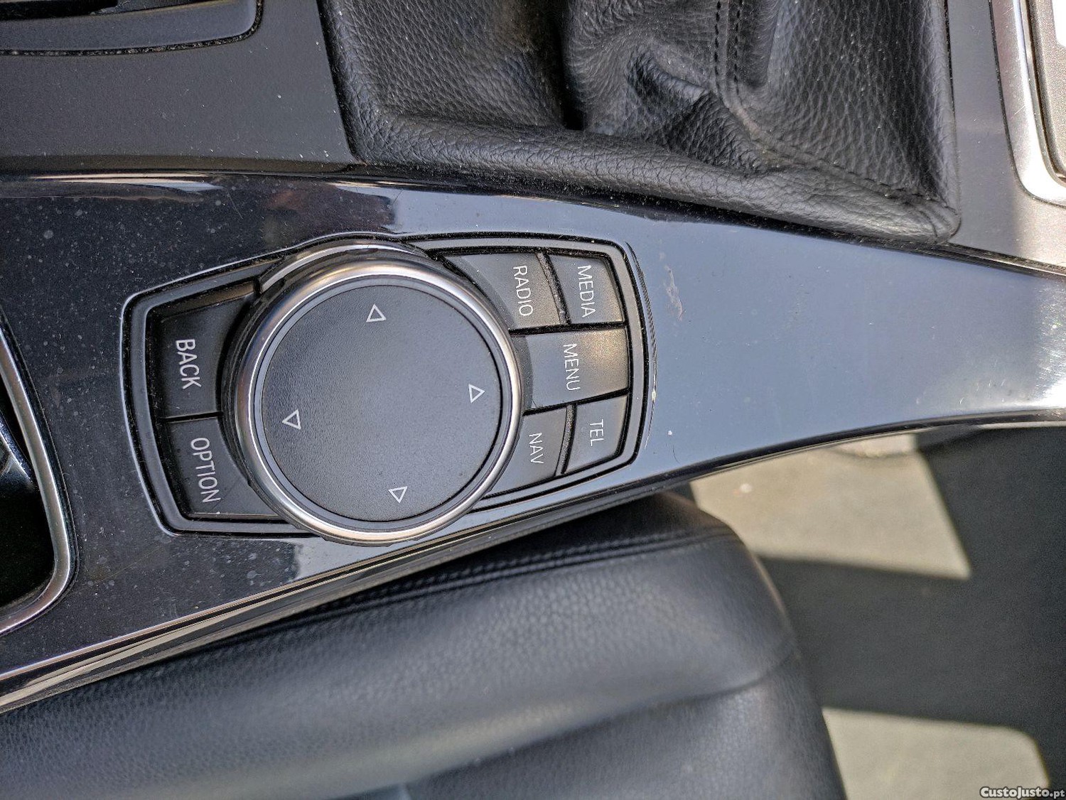 BMW 518 Touring Luxury Line — fotografia 4