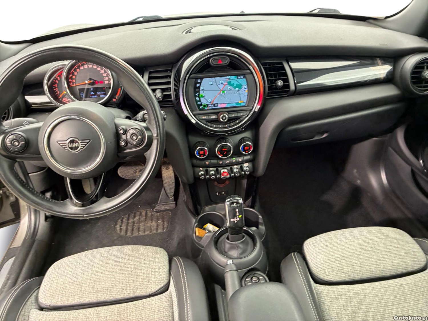 MINI Cooper GreenWich Edition - 20 — photo 4