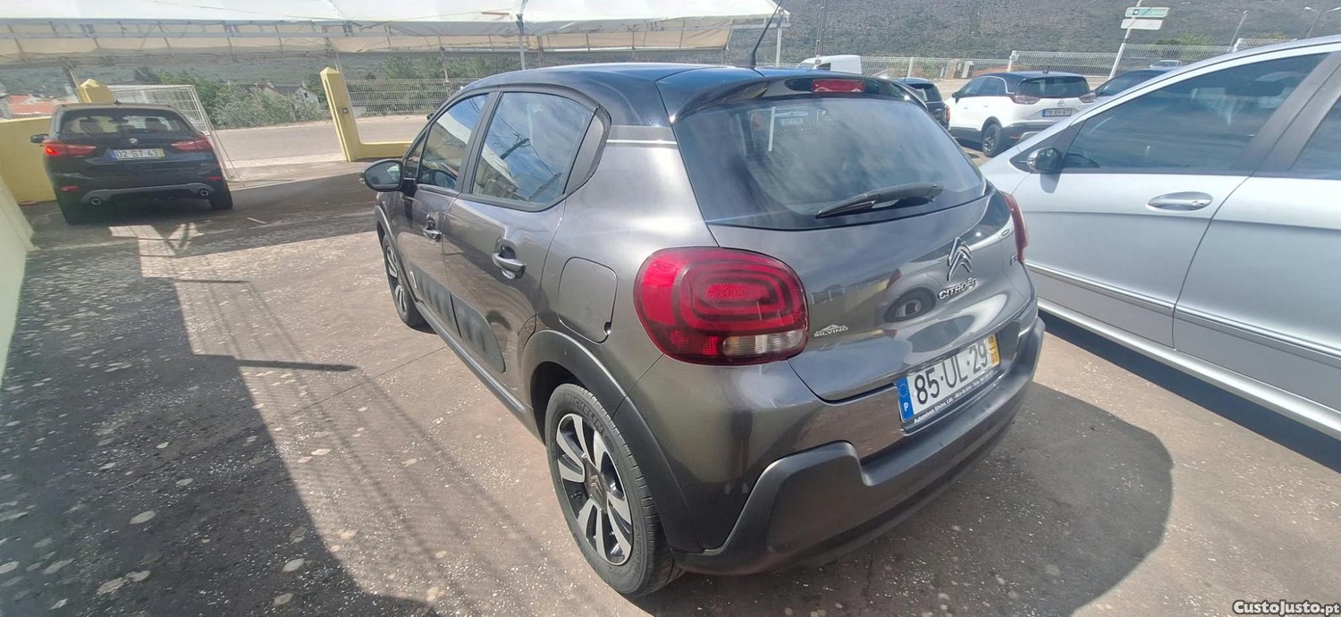 Citroën C3 1.2 PureTech Feel — photo 4