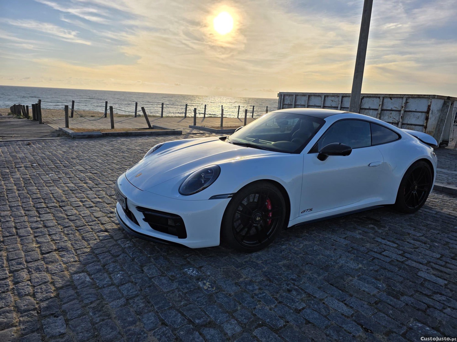 Porsche  911.2 Carrera 4 GTS - 24 — photo 4