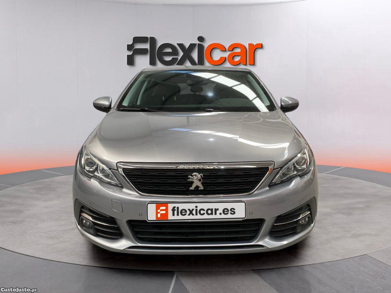 Peugeot 308 1.2 PureTech Active — photo 2