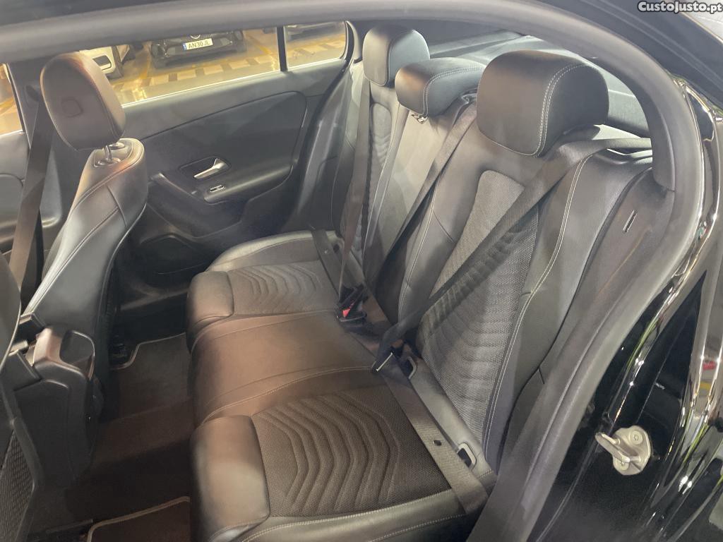 Mercedes-Benz A 180 d Style Plus Auto 2.0 116cv — fotografia 20