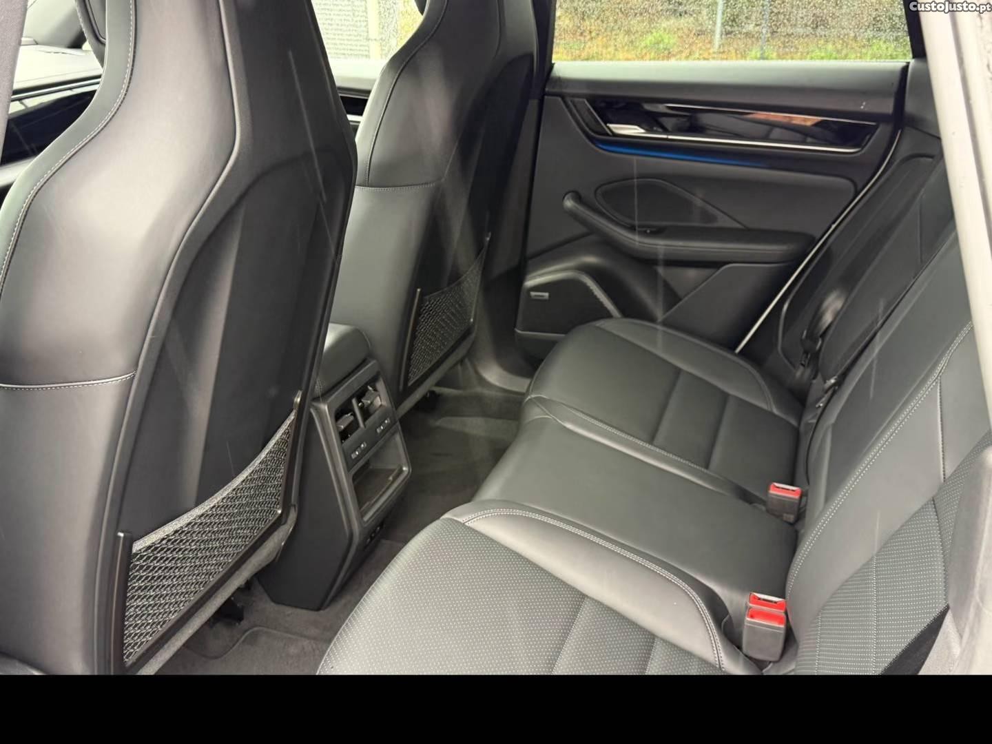 Porsche Macan Standard — fotografia 3