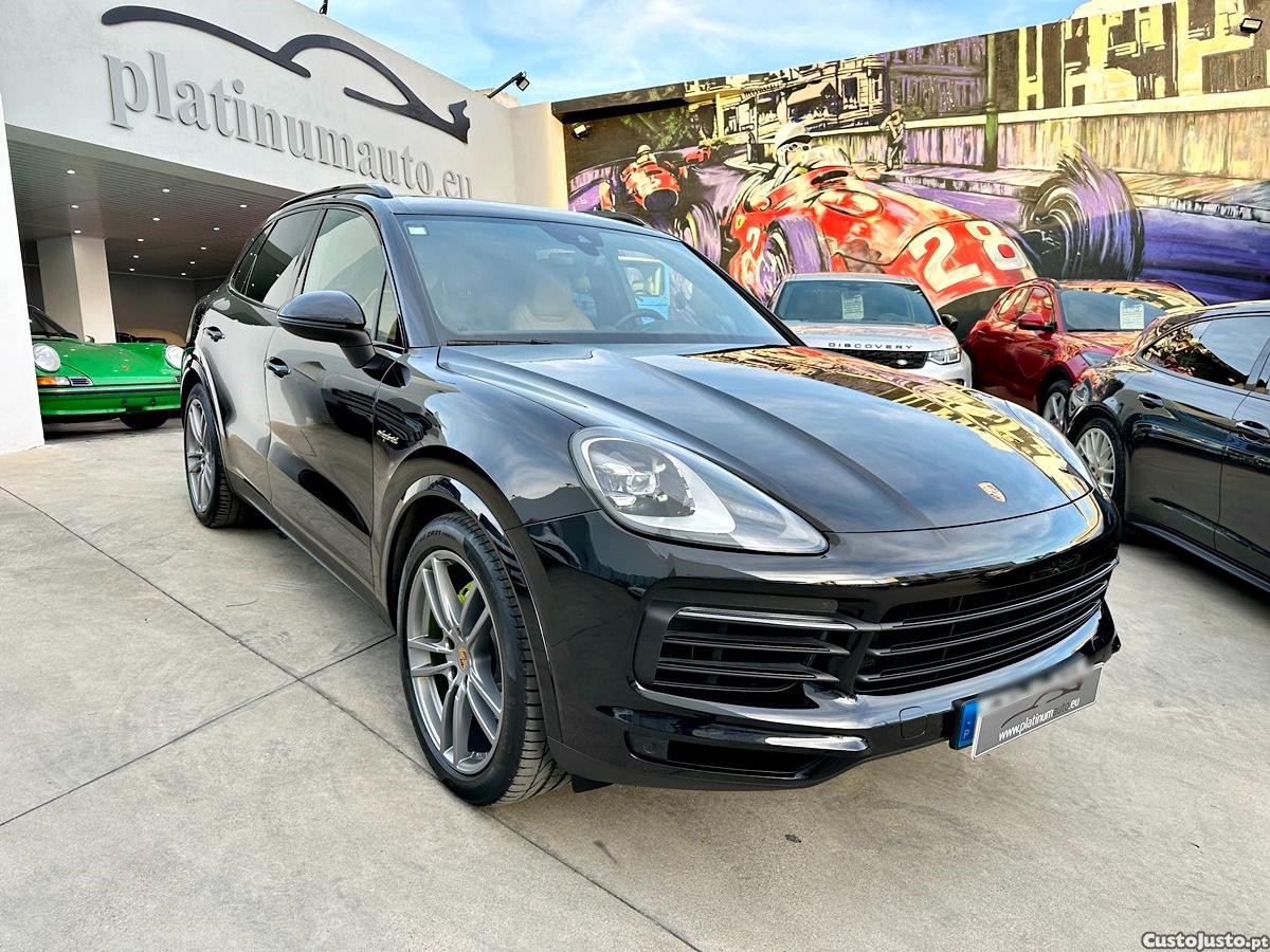Porsche Cayenne E-Hybrid - 18