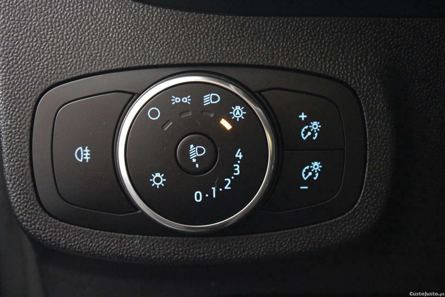 Ford Fiesta 1.0 ECOBOOST ST LINE — fotografia 27
