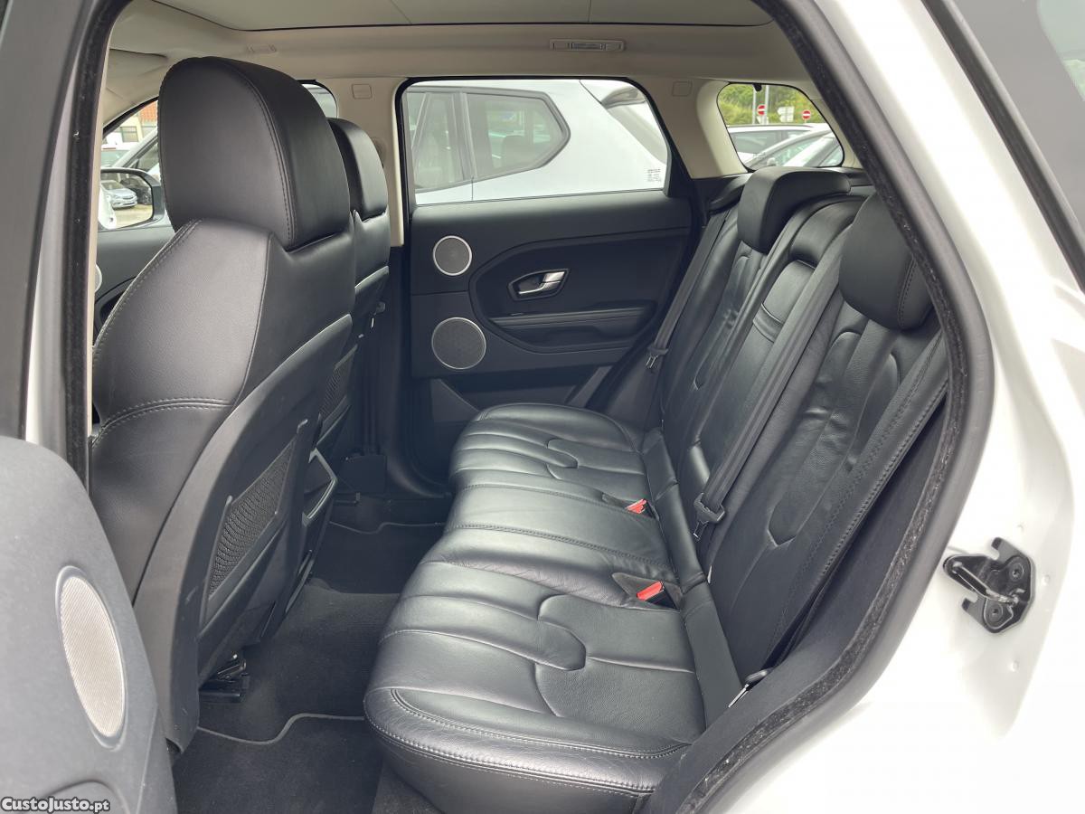 Land Rover Evoque Rover Evoque 2.2 TD4 Dynamique - 12 — photo 5