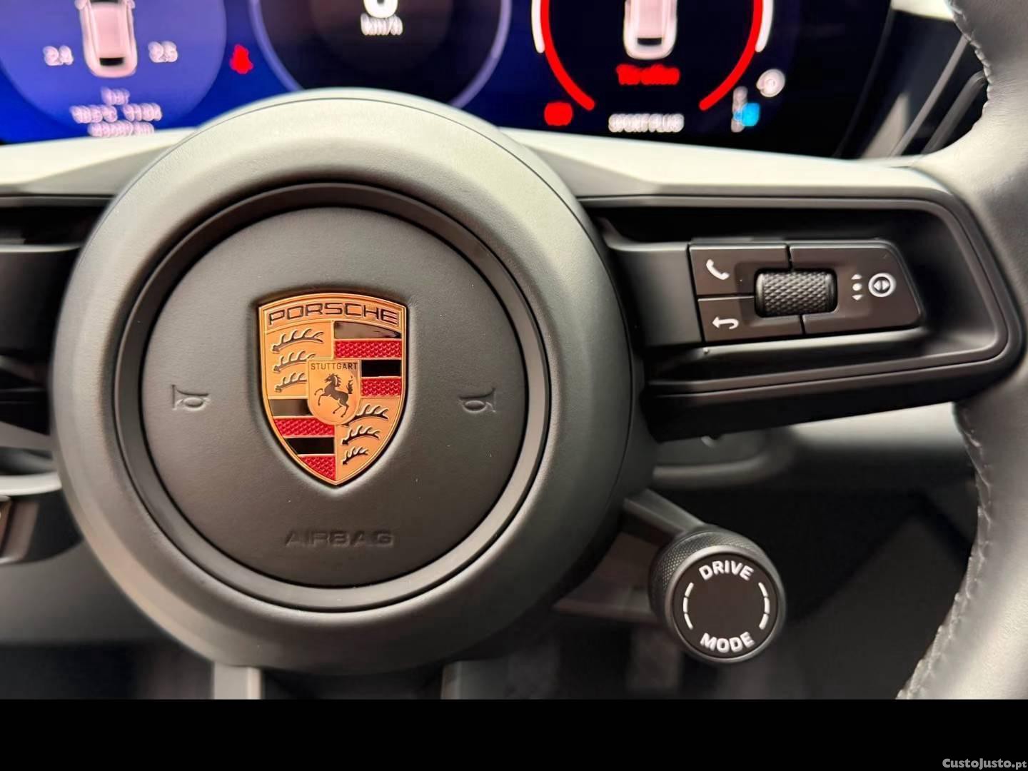 Porsche Macan Standard — fotografia 13