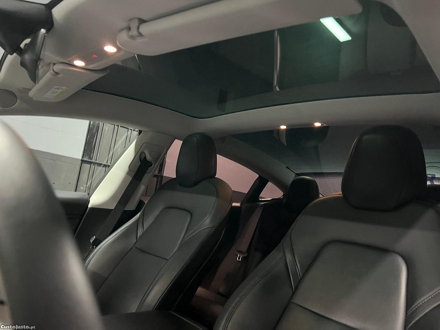 Tesla Model 3 Long-Range Dual Motor AWD — fotografia 5