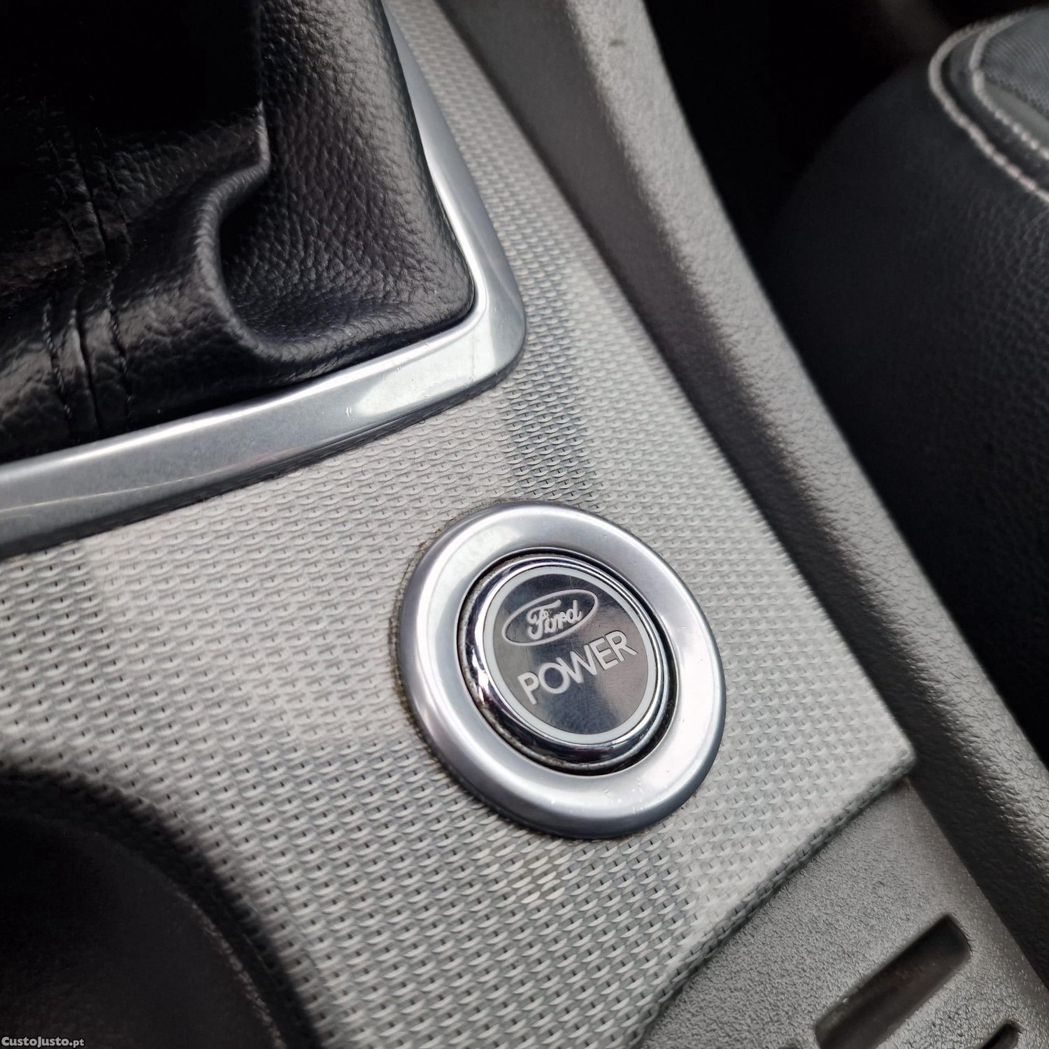 Ford Focus SW 1.6 TDCi Titanium — fotografia 19