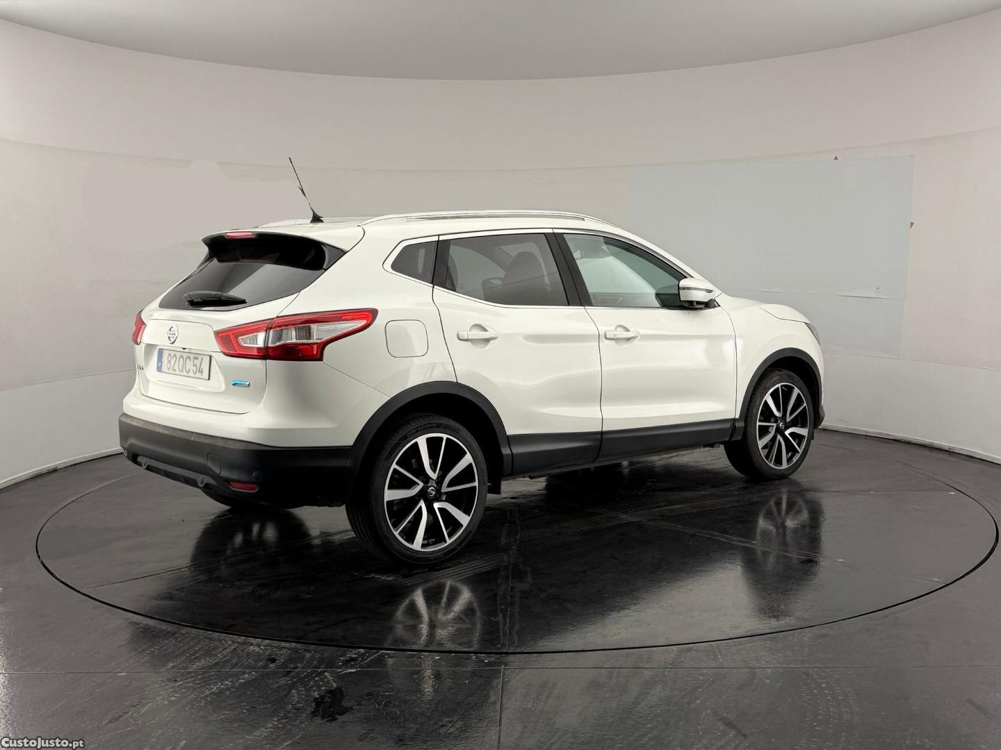 Nissan Qashqai 1.5 DCI — fotografia 12