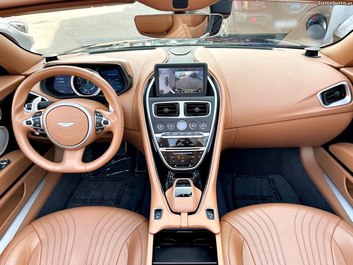 Aston Martin Volante DB11 — fotografia 50