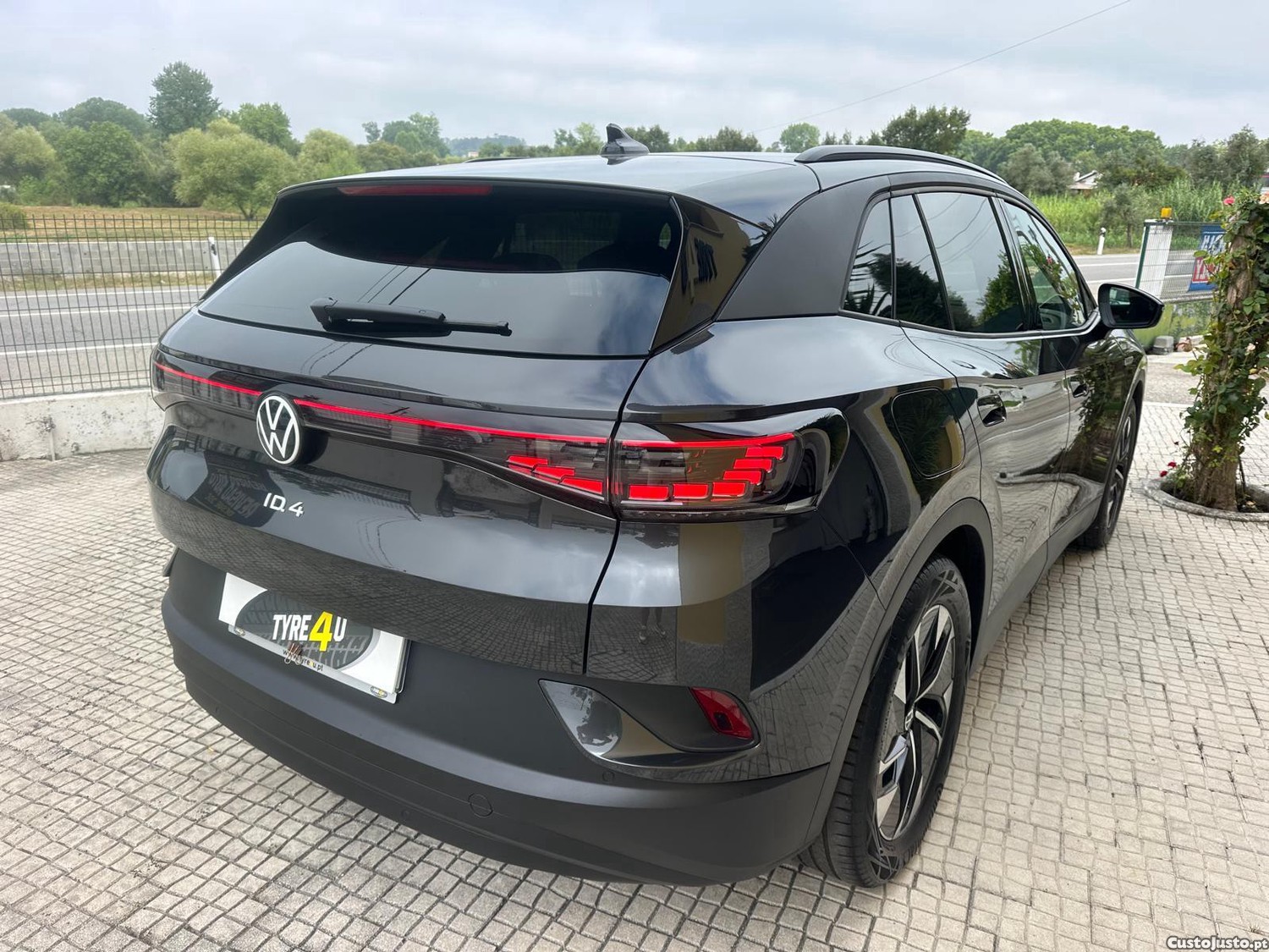 Volkswagen ID.4 77 kWh Pro Performance — fotografia 16