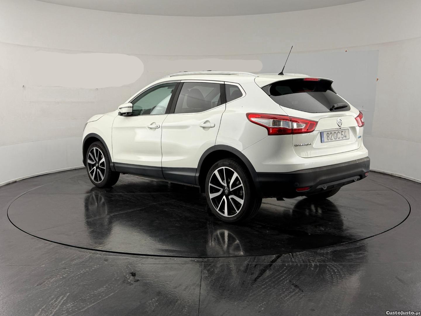 Nissan Qashqai 1.5 DCI — fotografia 11