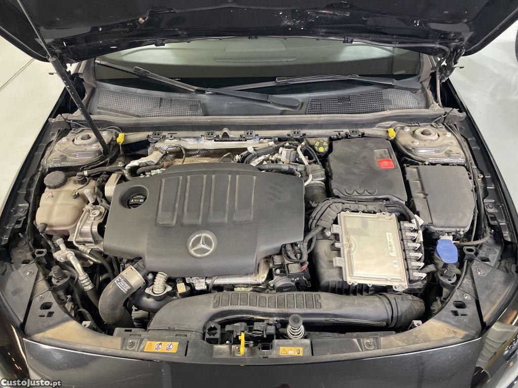 Mercedes-Benz A 180 d Style Plus Auto 2.0 116cv — fotografia 25