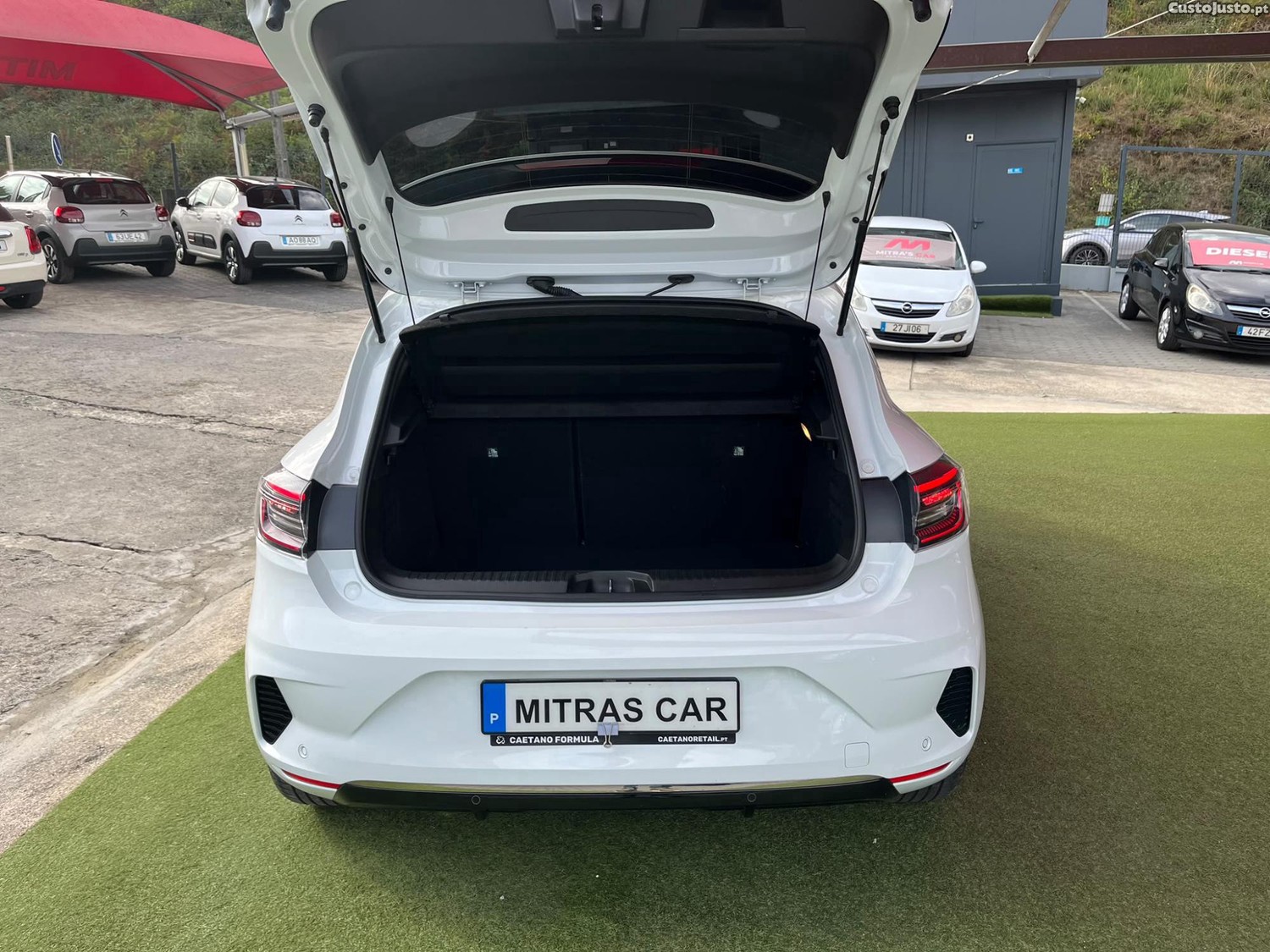 Renault Clio 1.6 E-TECH 145 Hybrid | APENAS 10 000 KM's - 24 foto 5
