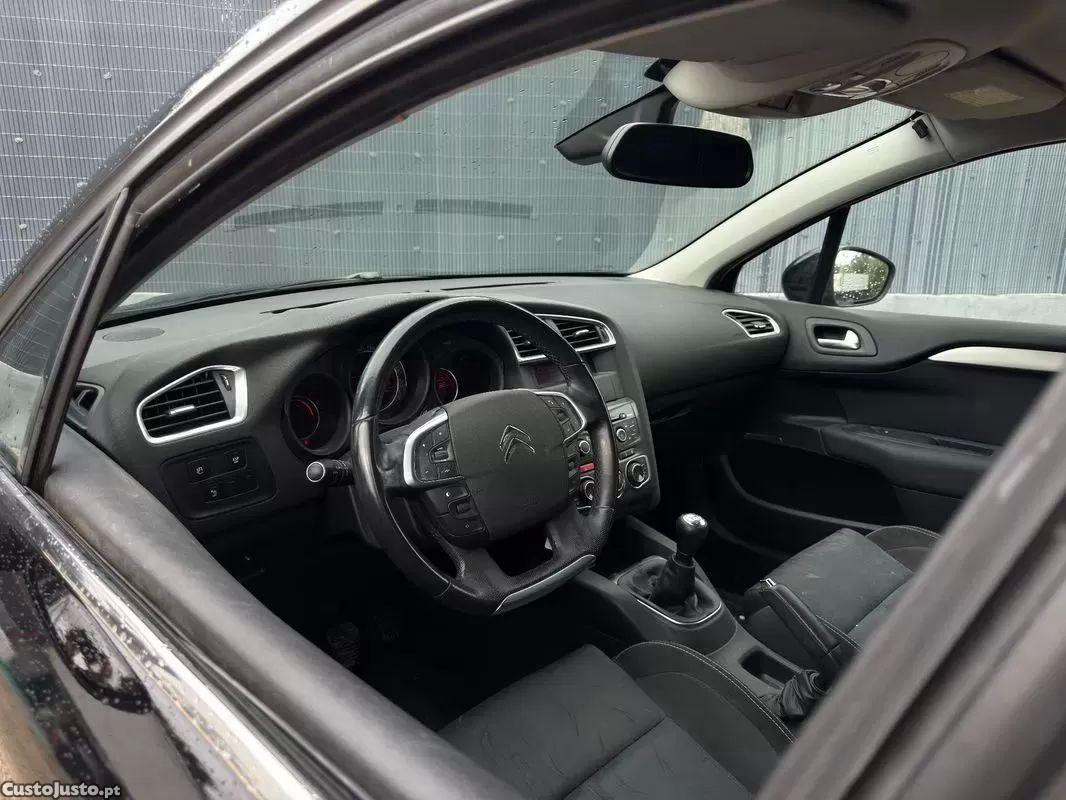 Citroën C4 1.6 hdi seduction 104g — photo 4