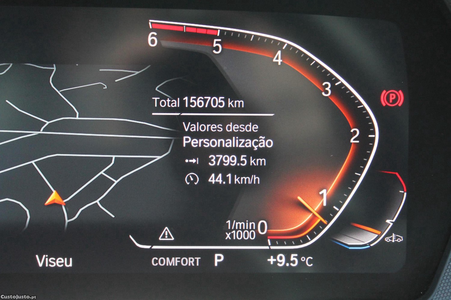 BMW 118 D 2.0 Sport Auto — fotografia 4