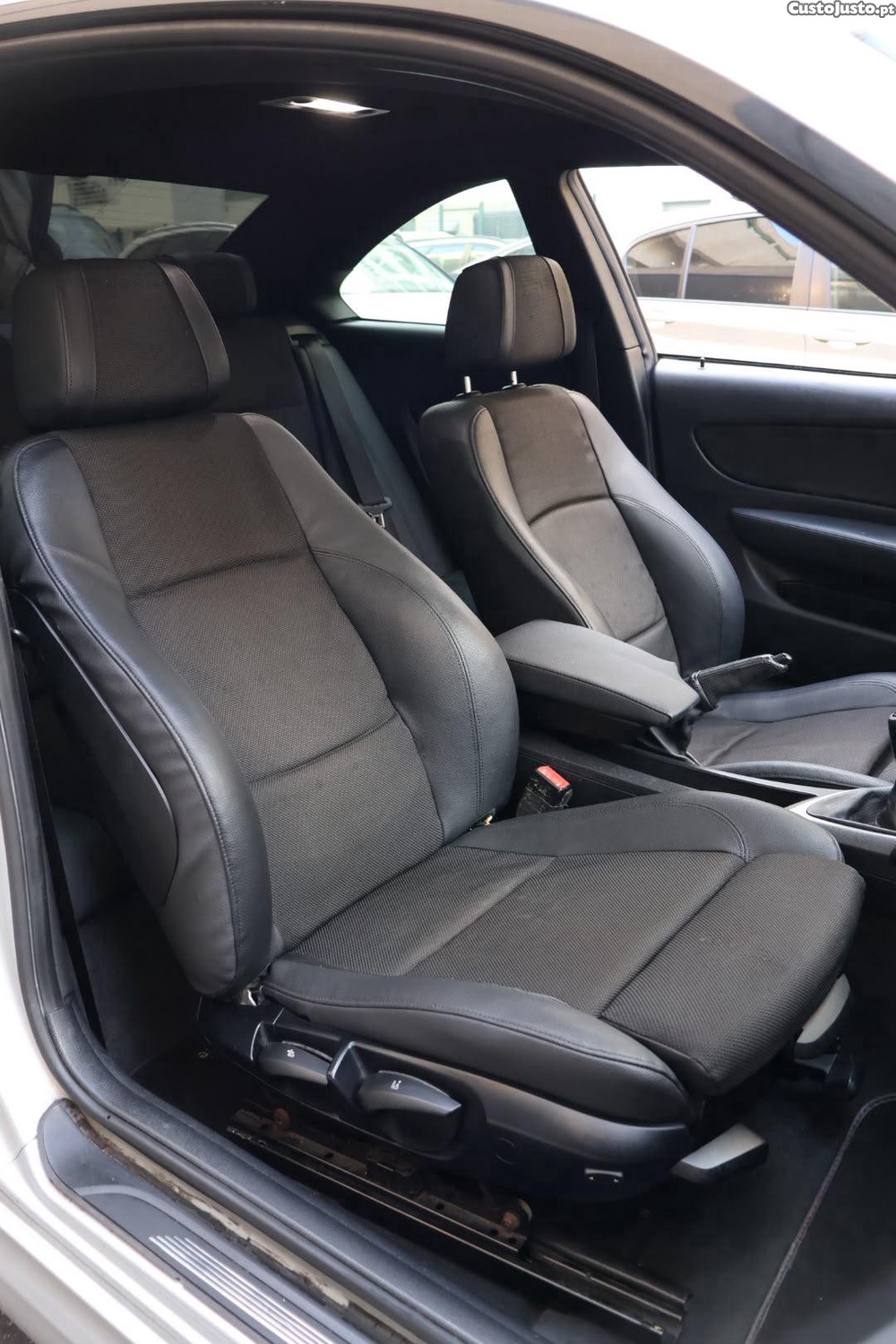 BMW 123 D coupe — fotografia 10